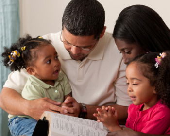 Estudios bíblicos para la familia