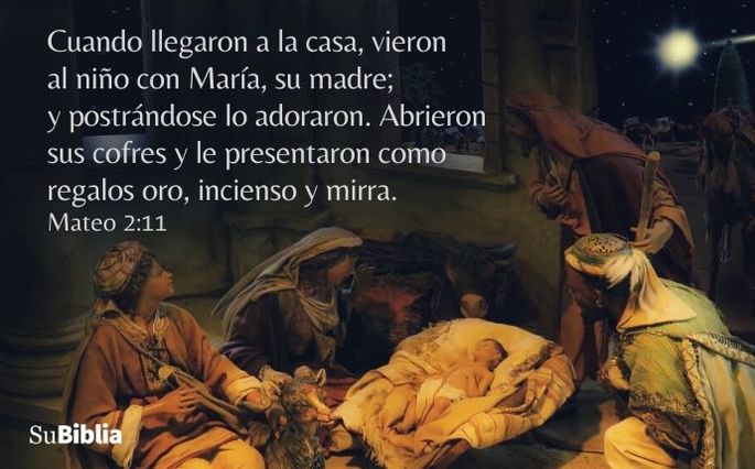 Cuando llegaron a la casa, vieron al niño con María, su madre; y postrándose lo adoraron. Abrieron sus cofres y le presentaron como regalos oro, incienso y mirra. (Mateo 2:11)