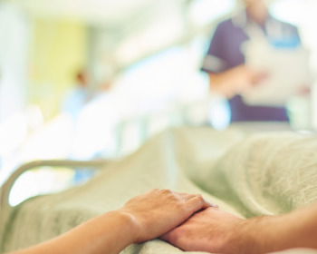 Oración para una cirugía: 11 oraciones a Dios por una operación exitosa