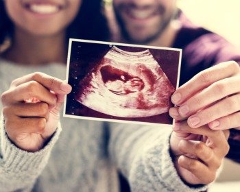 Oraciones para las embarazadas (para un embarazo seguro)