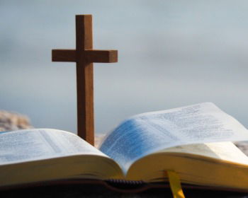 41 temas para un culto de doctrina cristiana y enseñanza bíblica