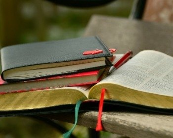 Versículos bíblicos y su explicación