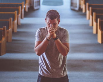 15 versículos sobre estar en la casa de Dios