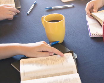 23 versículos sobre la importancia de estudiar la Palabra de Dios