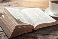 Explicação de Romanos 12:2: o que realmente significa (Estudo Bíblico)