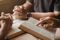 Estudos Bíblicos para Jovens