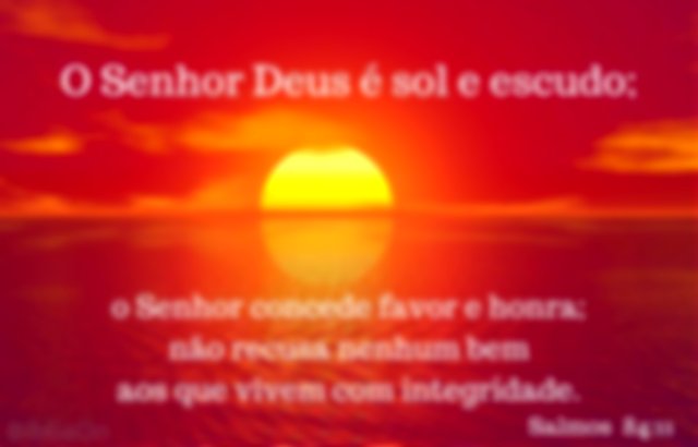 por do sol sobre o mar- Salmos 84:11 - Deus é sol e escudo